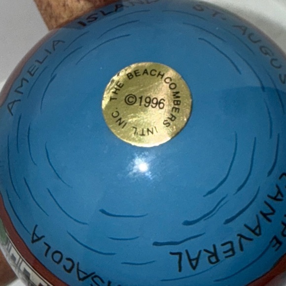 Beachcombers Reverse Hand Painted Glass fFlorida Lighthouse Christmas Ornament - Picture 4 of 12